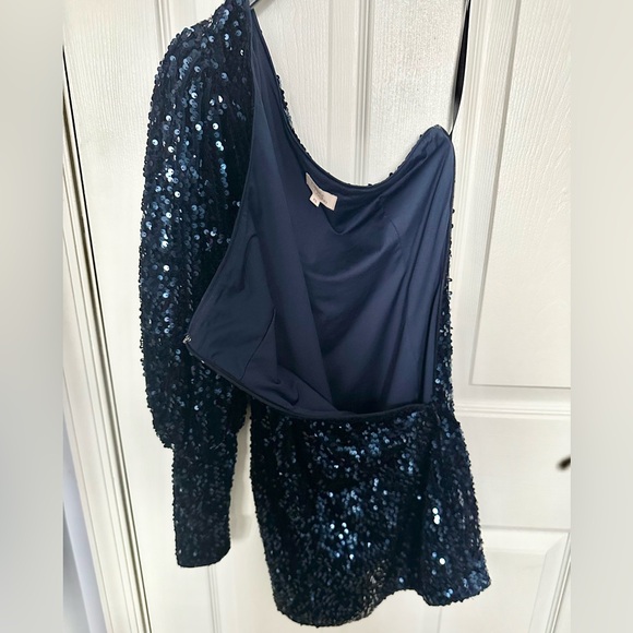 camila coelho katya mini dress in navy | sequin sparkle puff sleeve | size XS - Picture 6 of 10